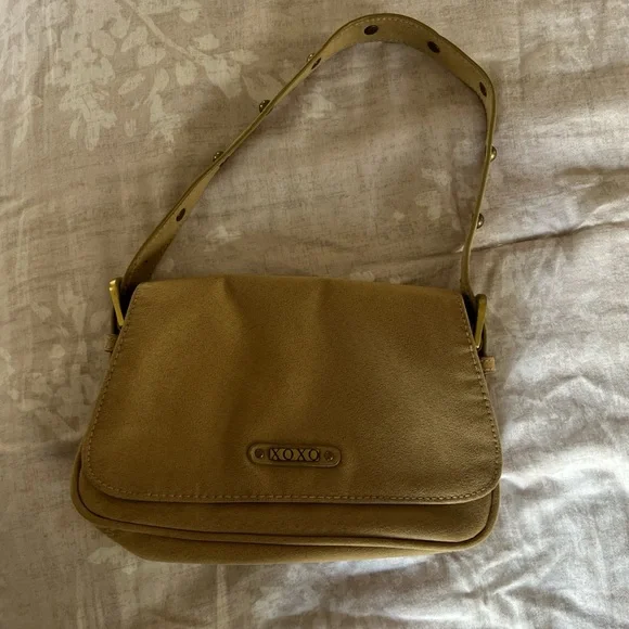 Purse - Picture 1 of 7